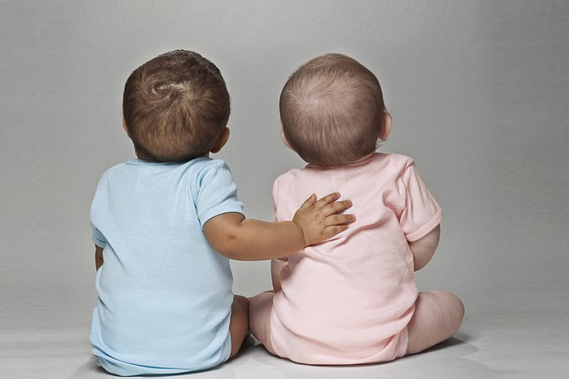 Gender-Neutral Baby Clothing